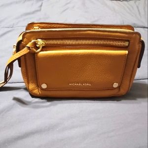 MICHAEL KORS leather crossbody